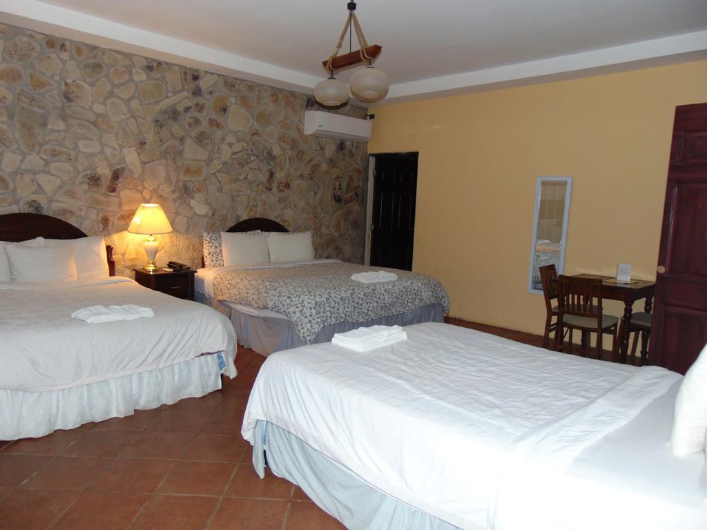 Managua Hills Hotel Екстериор снимка